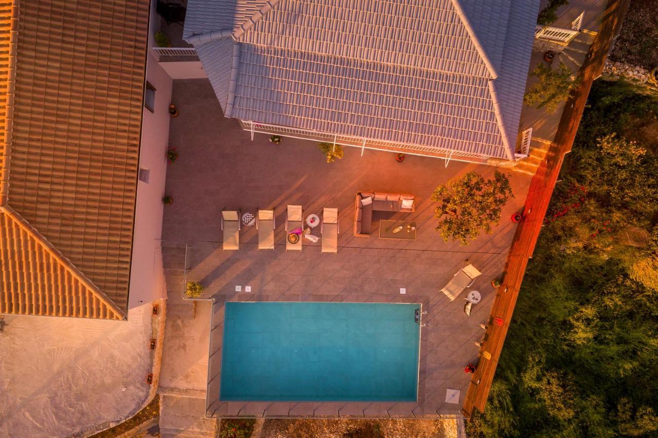 The View Villa Maries  Luaran gambar
