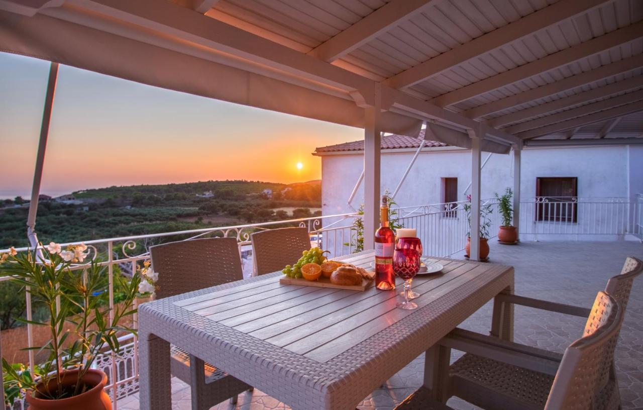 The View Villa Maries  Luaran gambar