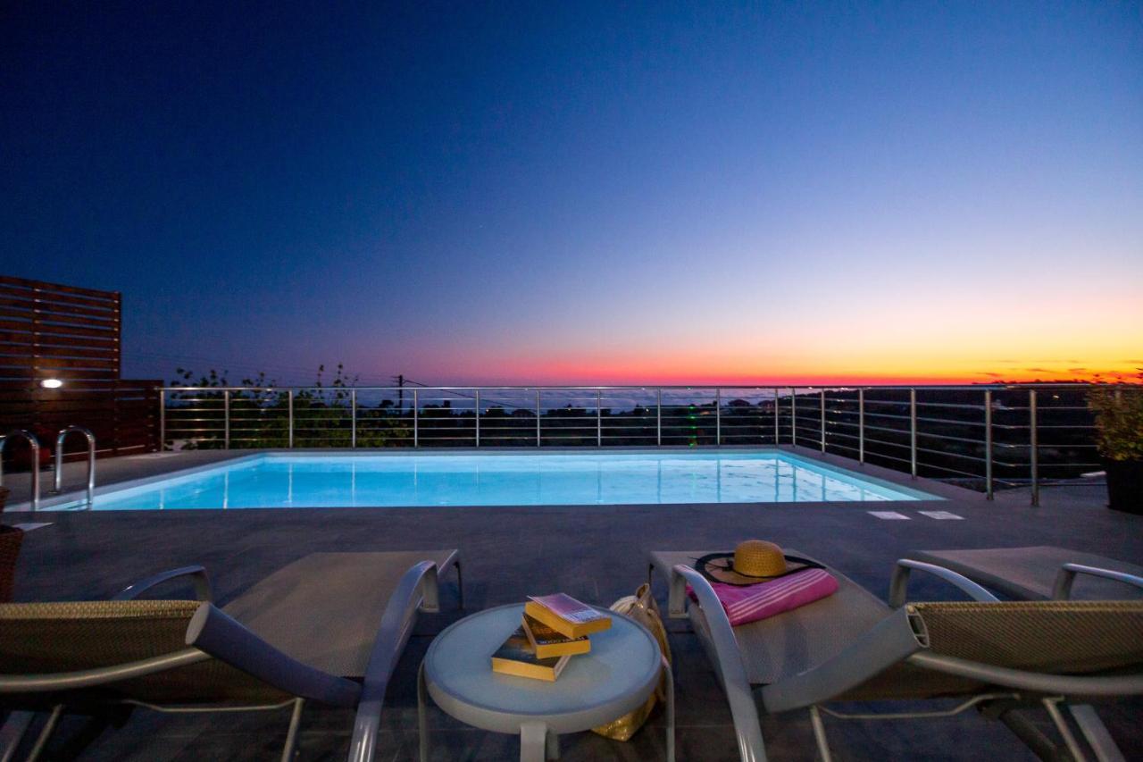 The View Villa Maries  Luaran gambar