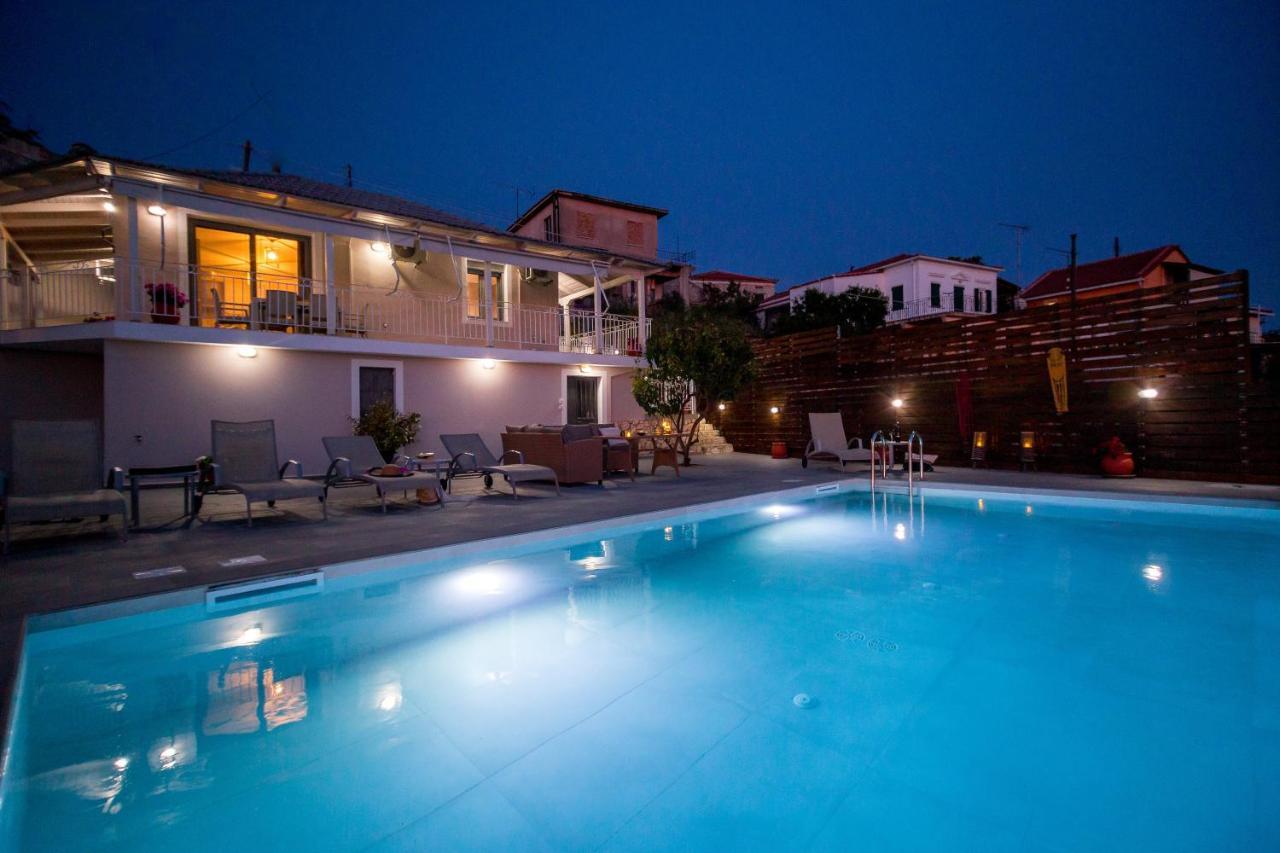 The View Villa Maries  Luaran gambar
