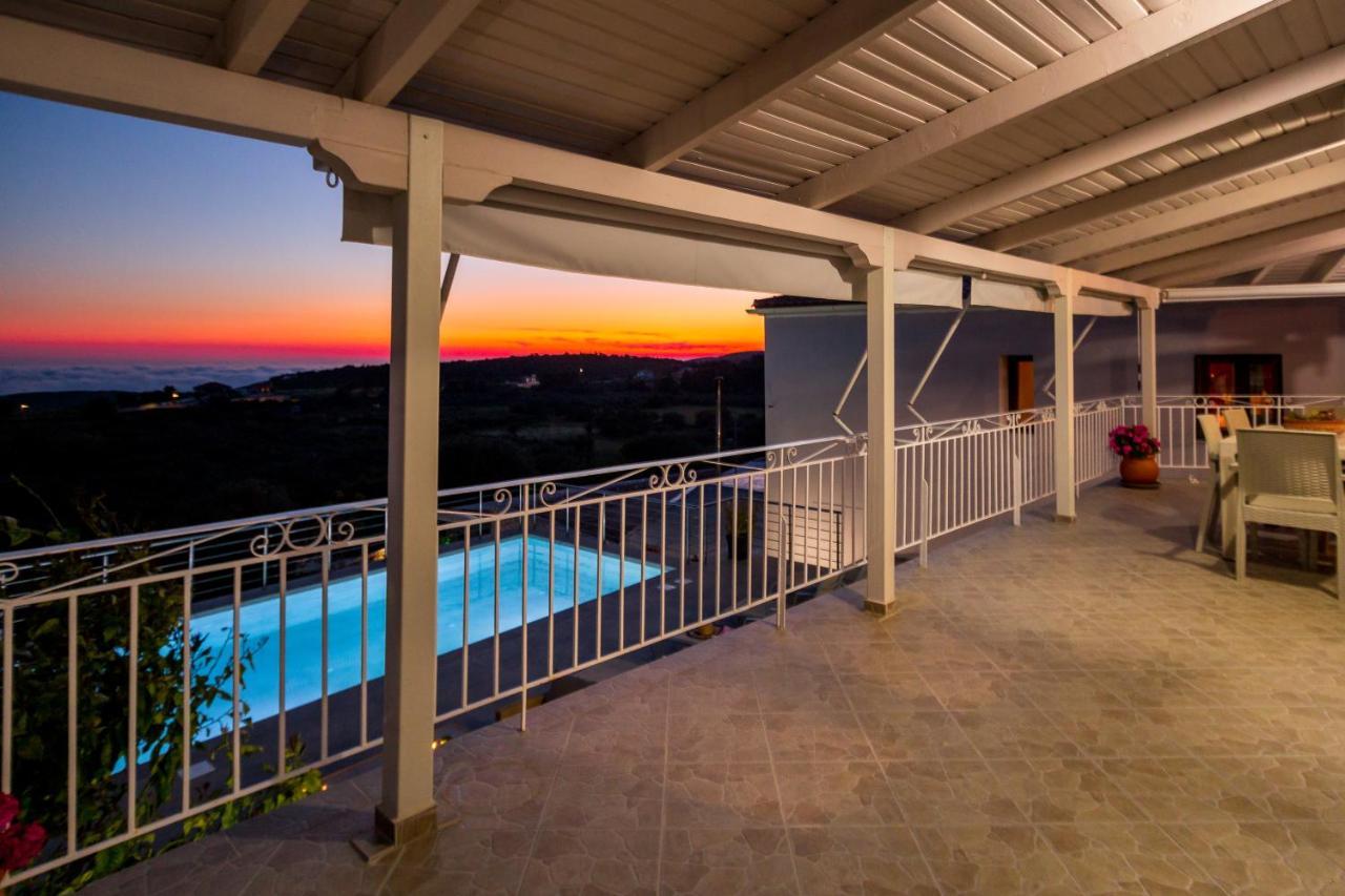 The View Villa Maries  Luaran gambar